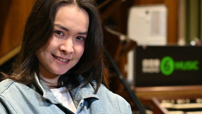 1000mitski.jpg