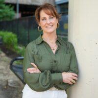carolmackenzie-200x200.jpg